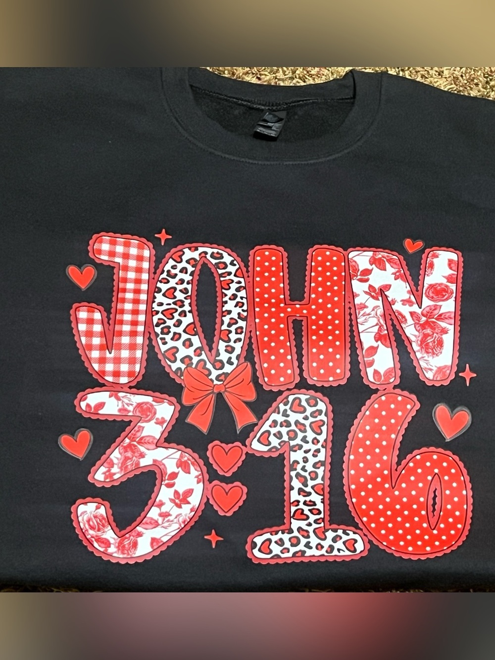 2 XL Sweatshirts